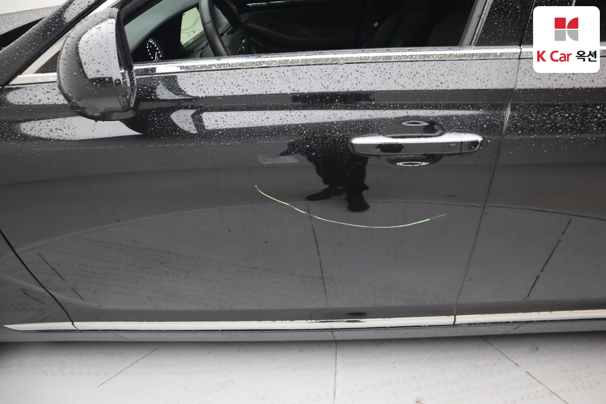 Genesis G90 2019 - Image 41