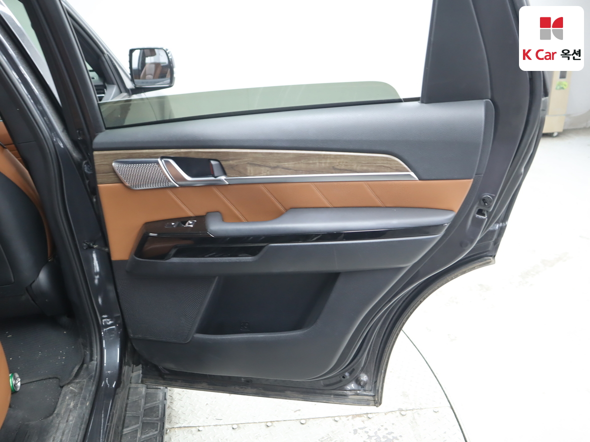 Kia Mohave 2022 - Image 28