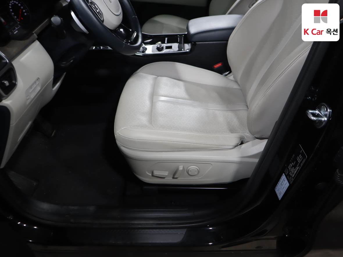 كيا سورينتو 2022 - صورة 19