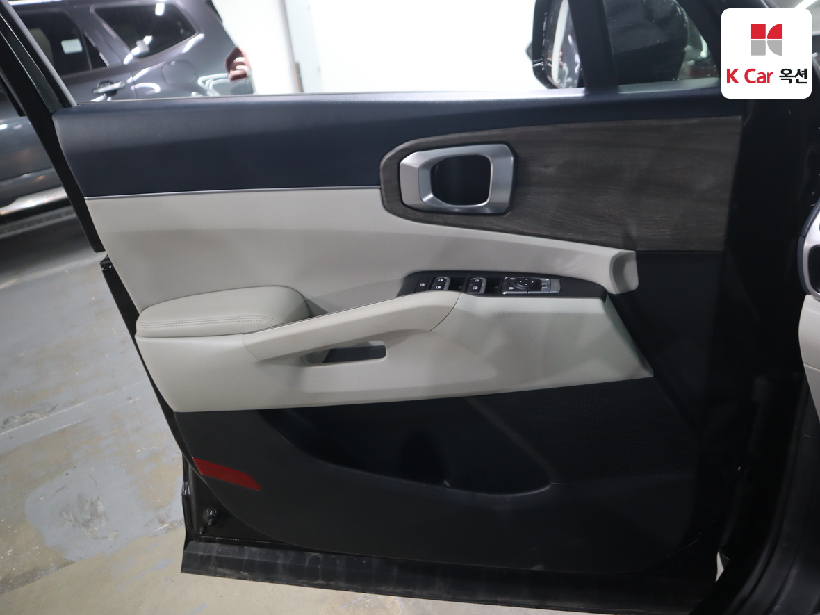 كيا سورينتو 2022 - صورة 8