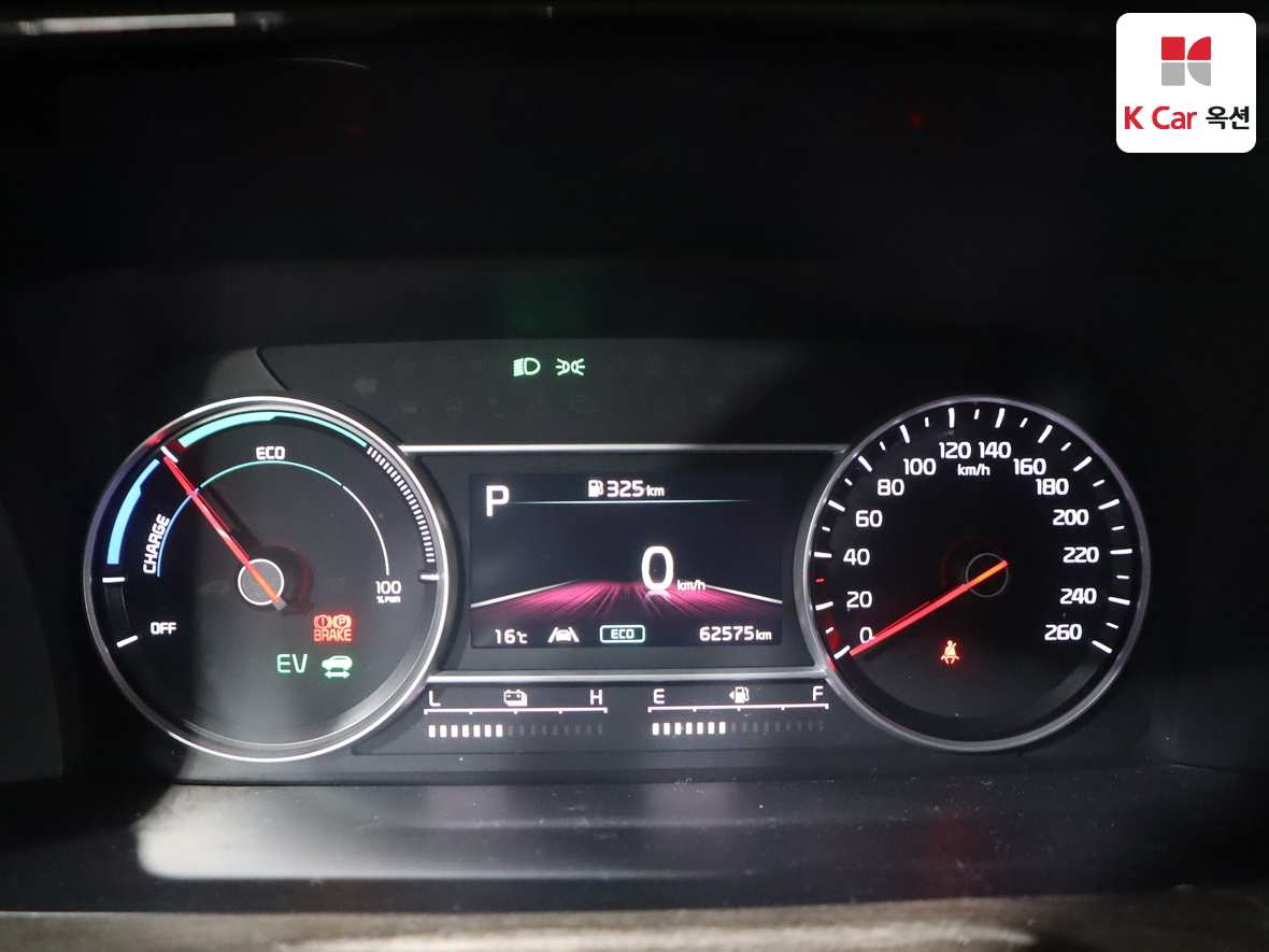 كيا سورينتو 2022 - صورة 5