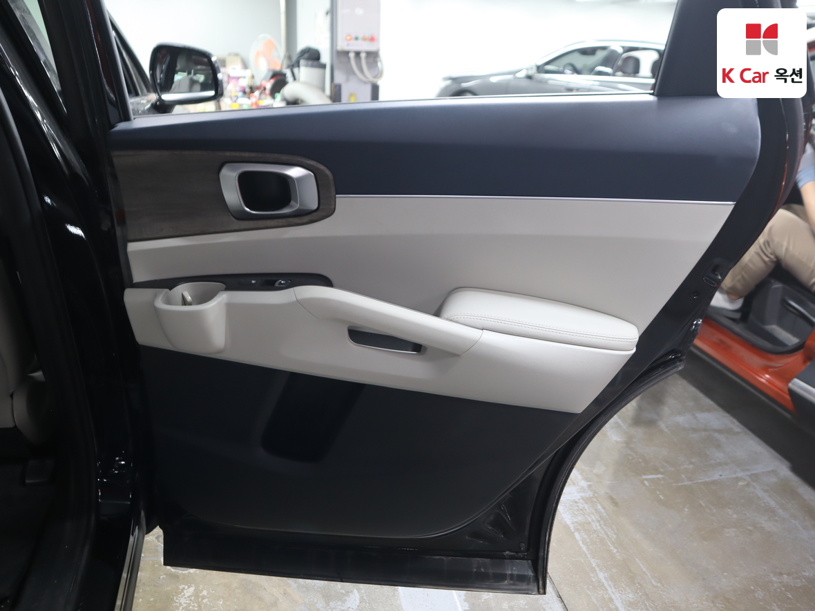 كيا سورينتو 2022 - صورة 29