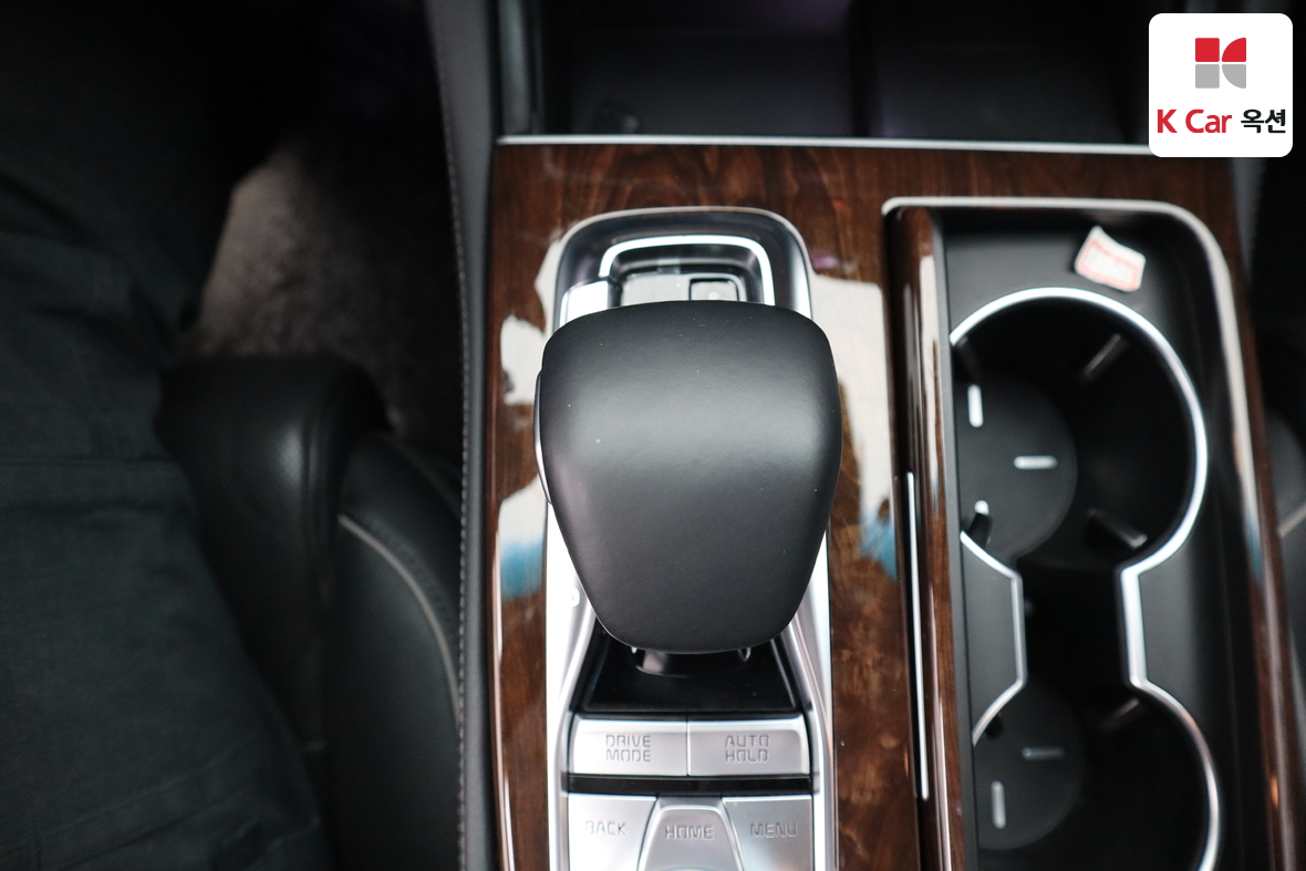 كيا K9 2020 - صورة 17