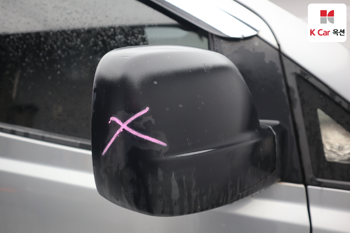 Hyundai Grand Starex 2017 - Image 39