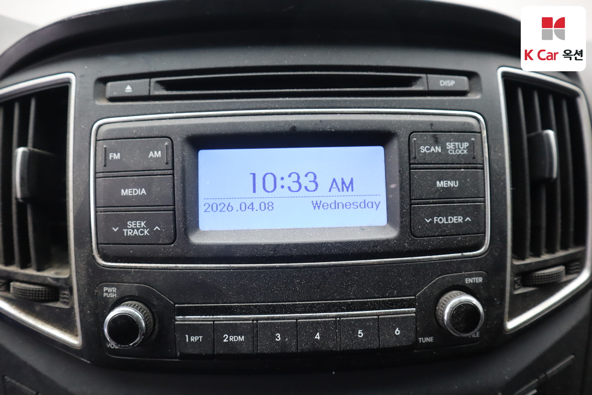 Hyundai Grand Starex 2017 - Image 13