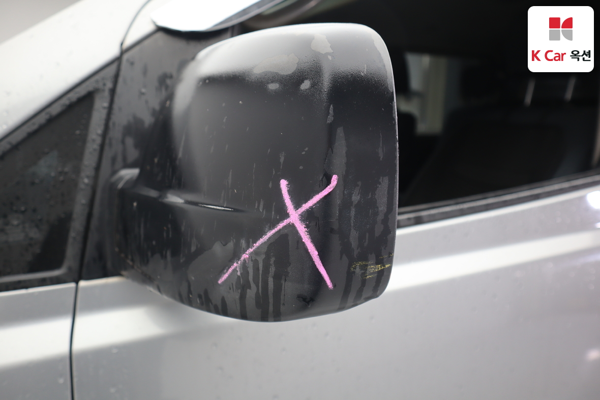 Hyundai Grand Starex 2017 - Image 33