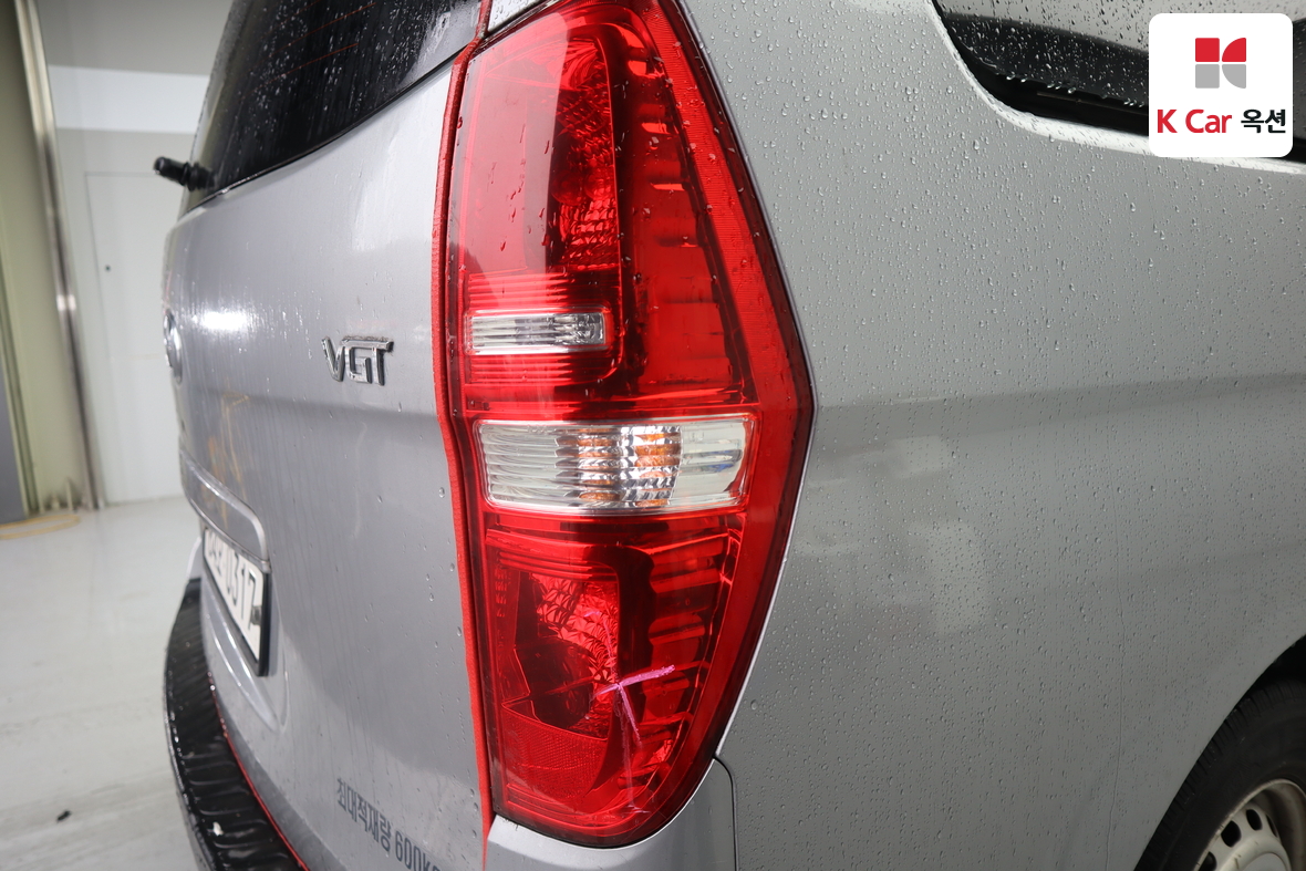 Hyundai Grand Starex 2017 - Image 37