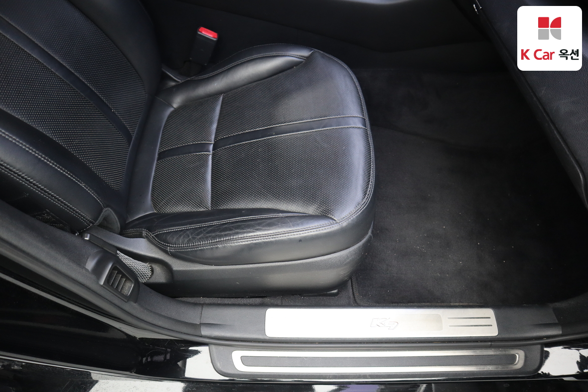 كيا K9 2015 - صورة 31