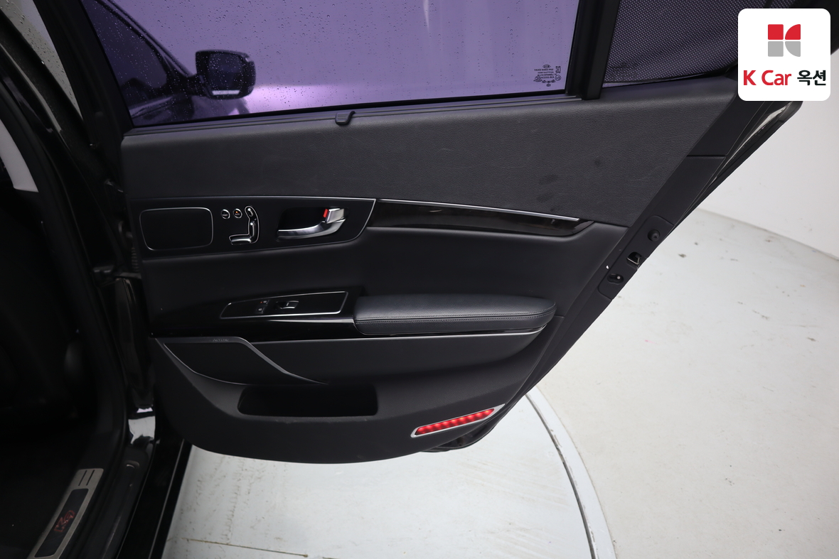 كيا K9 2015 - صورة 28