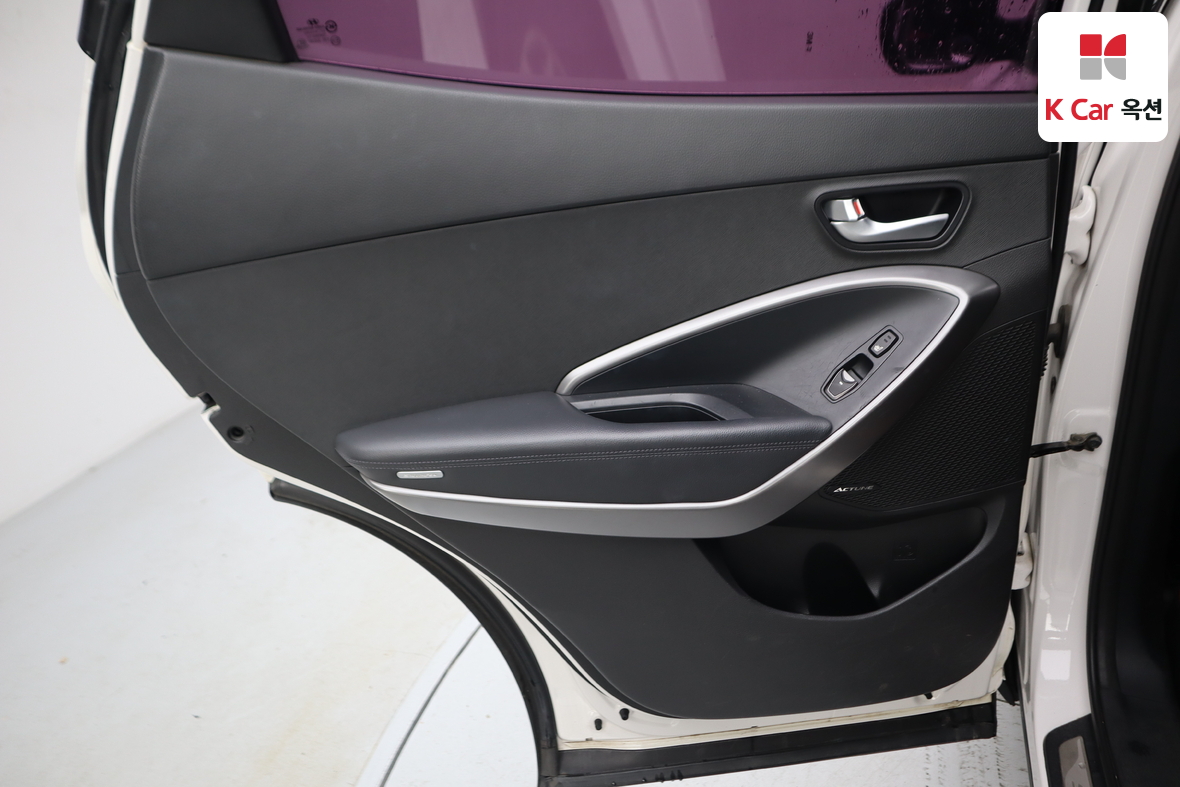 Hyundai Santa Fe 2013 - Image 21