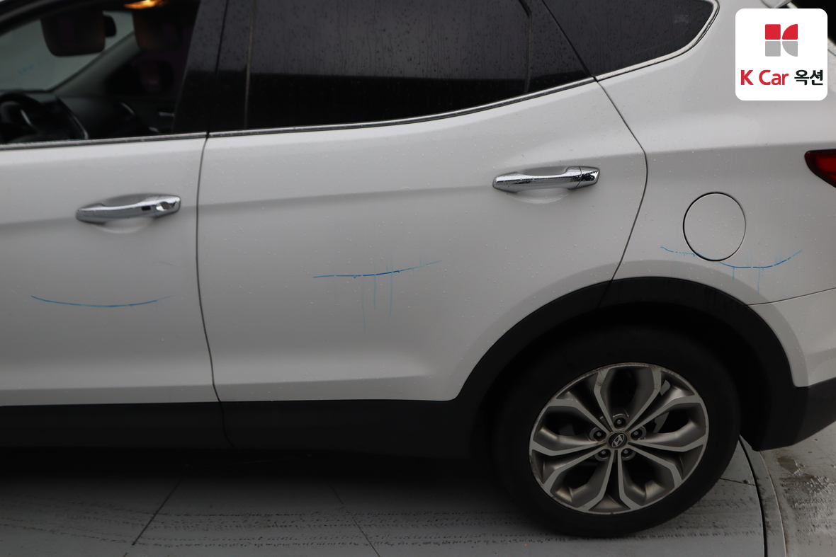 Hyundai Santa Fe 2013 - Image 37