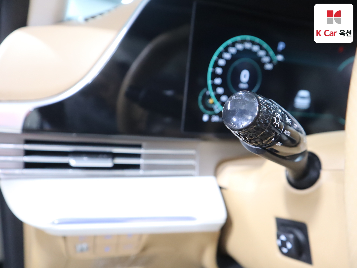 Hyundai Grandeur - 9
