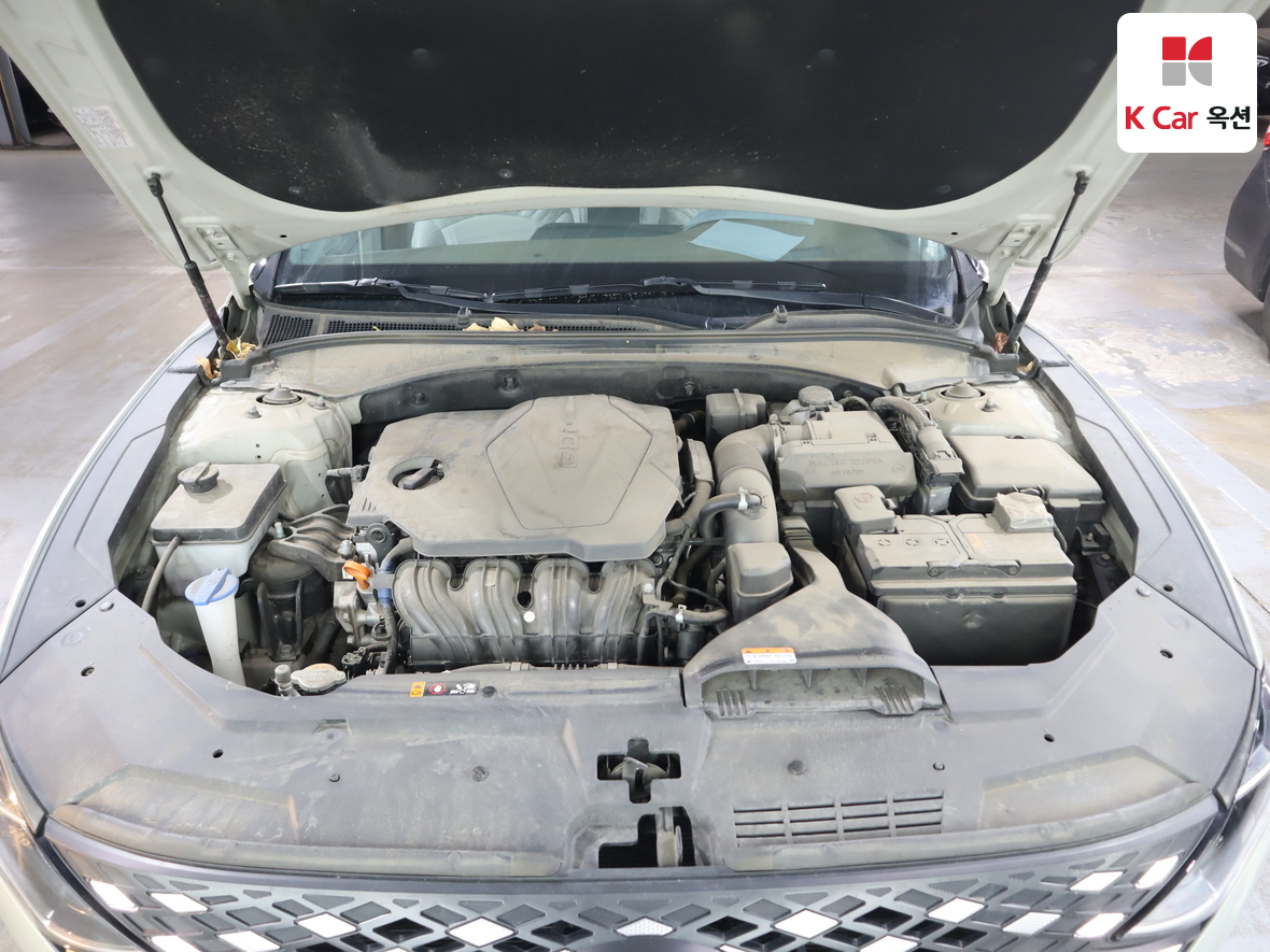 Hyundai Grandeur - 34