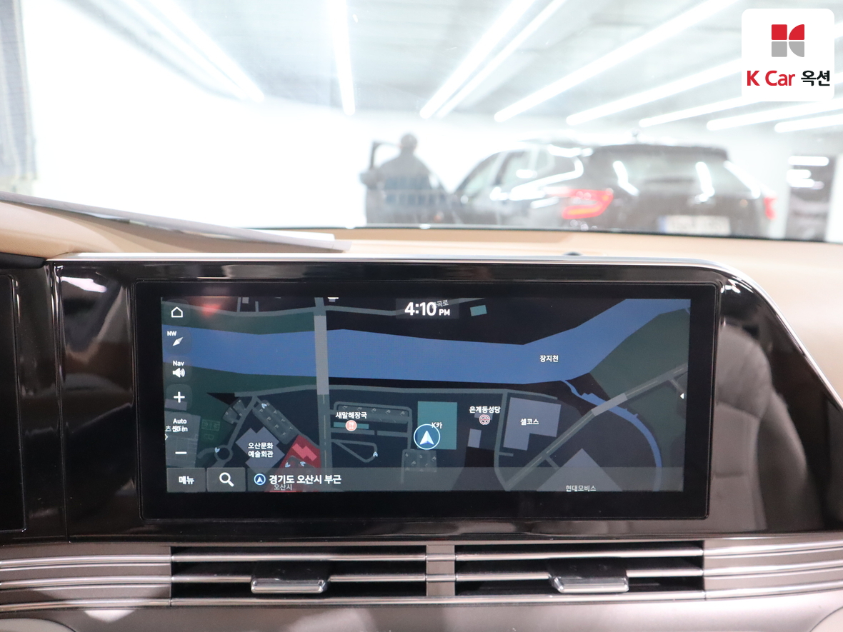 Hyundai Grandeur - 14