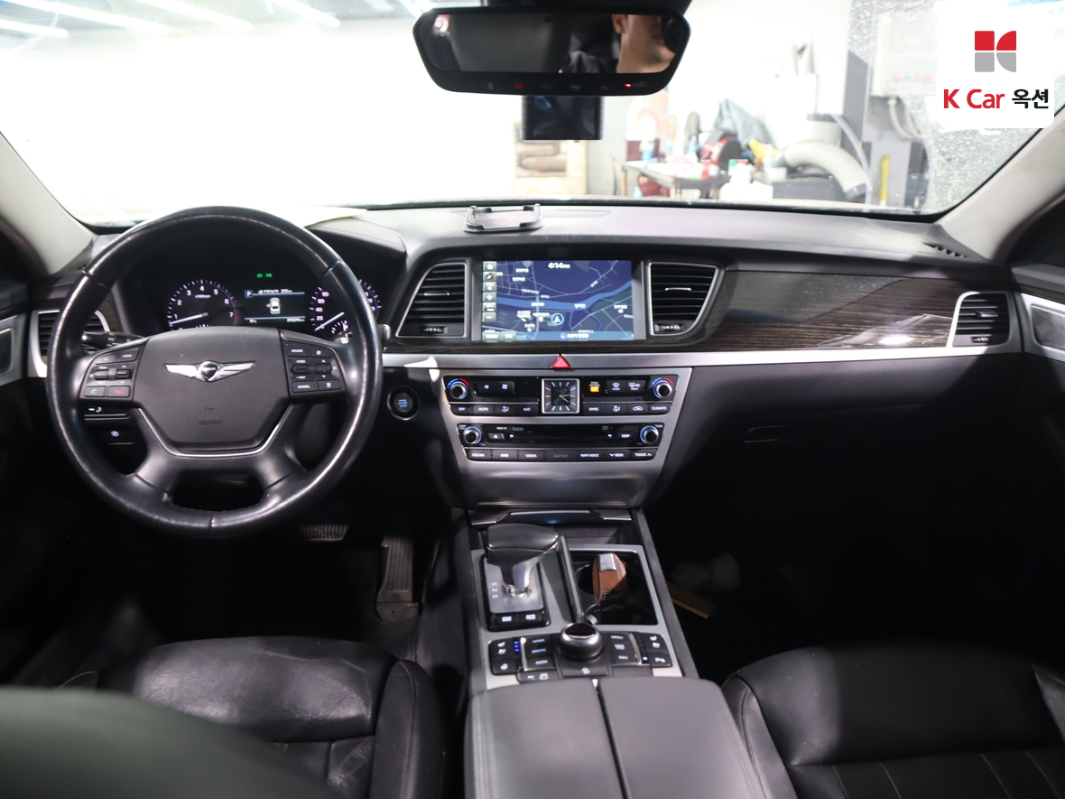 Genesis G80 - 3