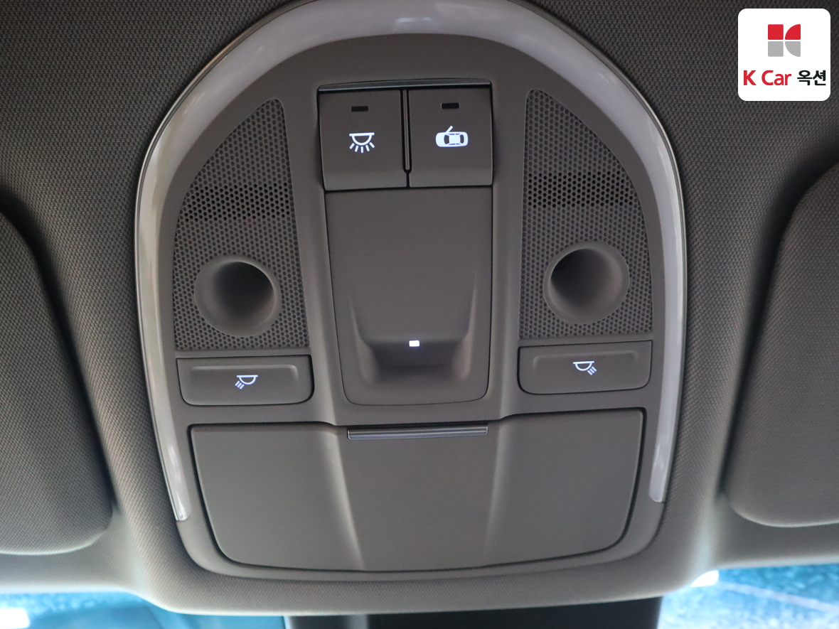 Genesis G80 - 12