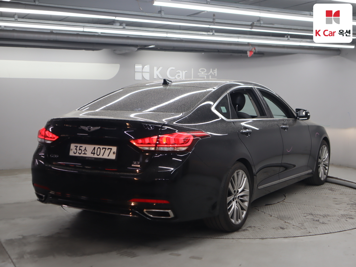 Genesis G80 - 2