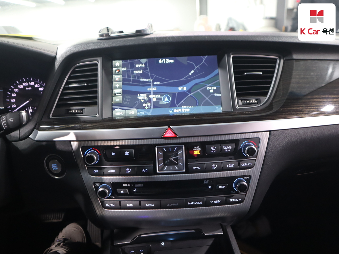 Genesis G80 - 6