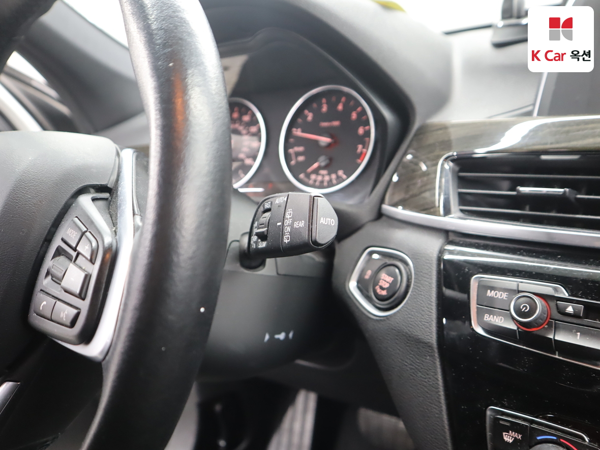BMW X1 - 11