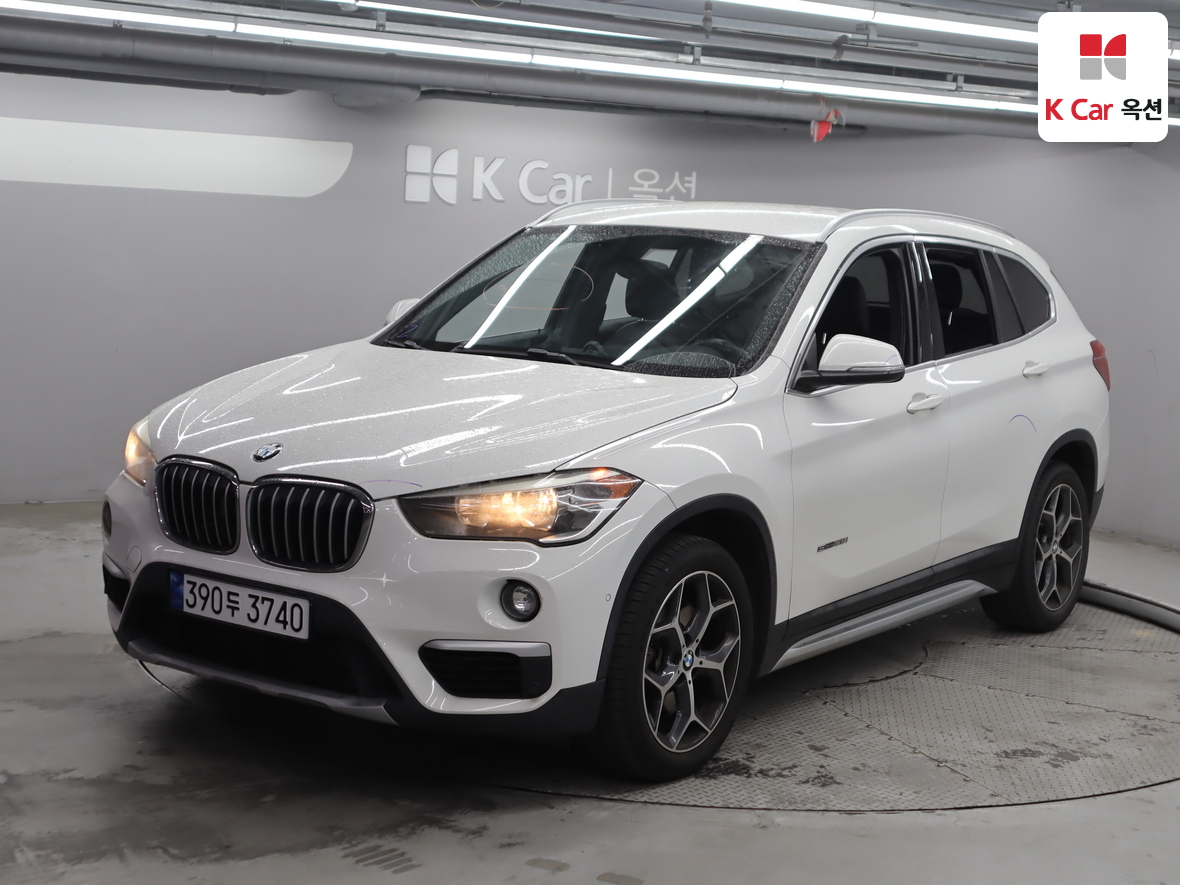BMW X1 - 1