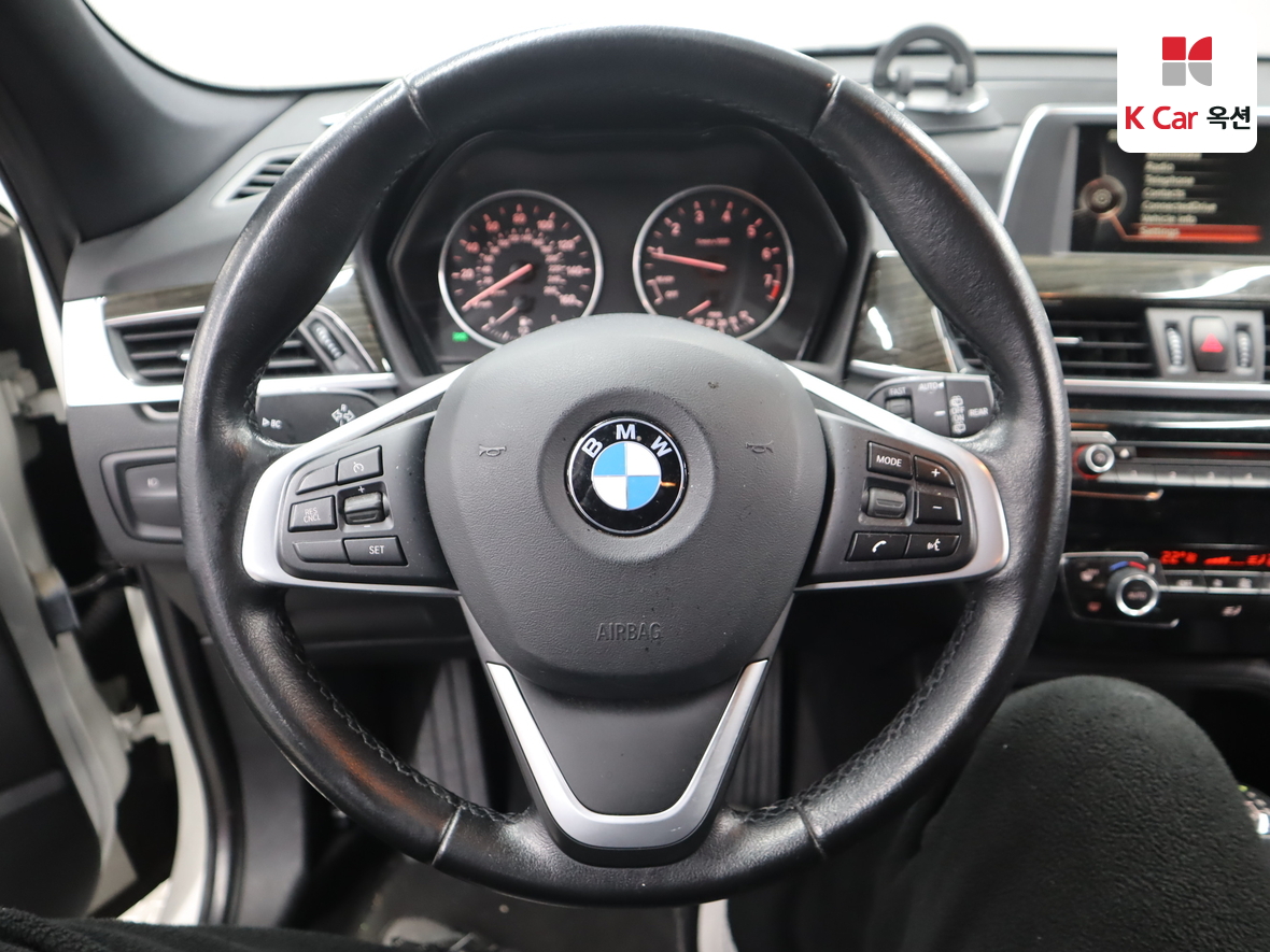 BMW X1 - 10