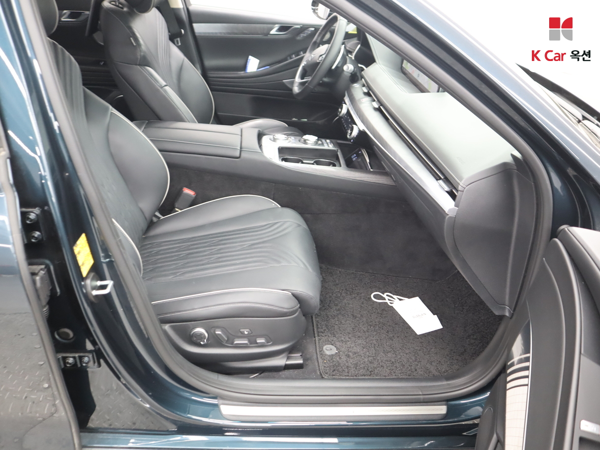 Genesis G80 2023 - Image 32