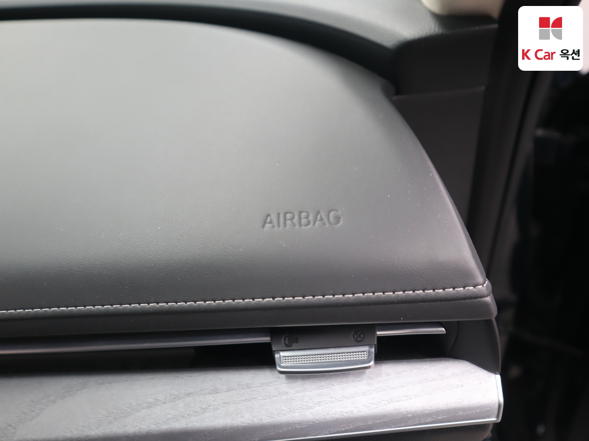 Genesis G80 2023 - Image 33