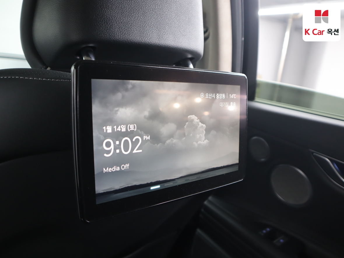 Genesis G80 2023 - Image 24