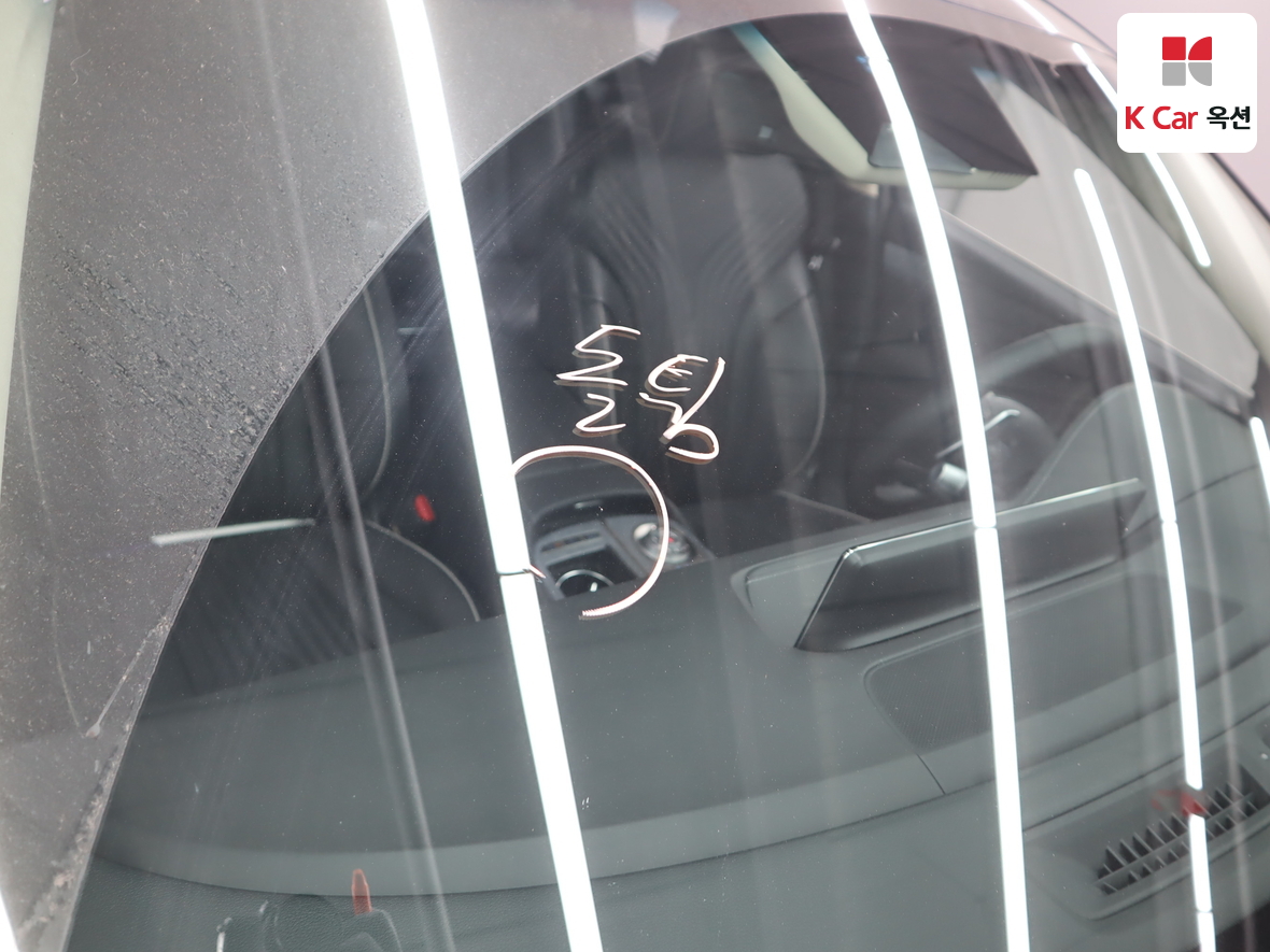 Genesis G80 2023 - Image 36