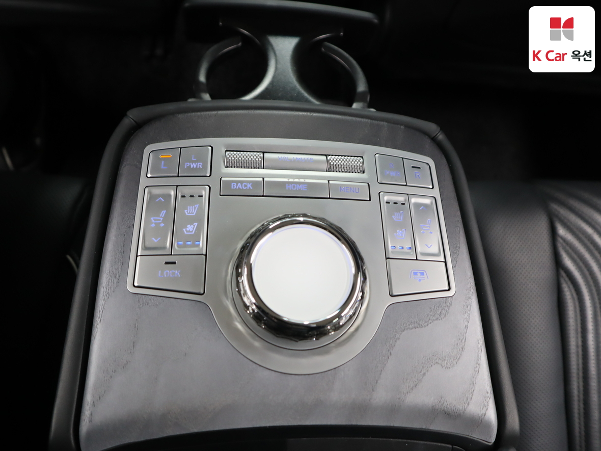 Genesis G80 2023 - Image 25