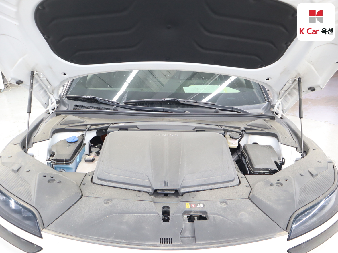 Genesis GV60 - 33