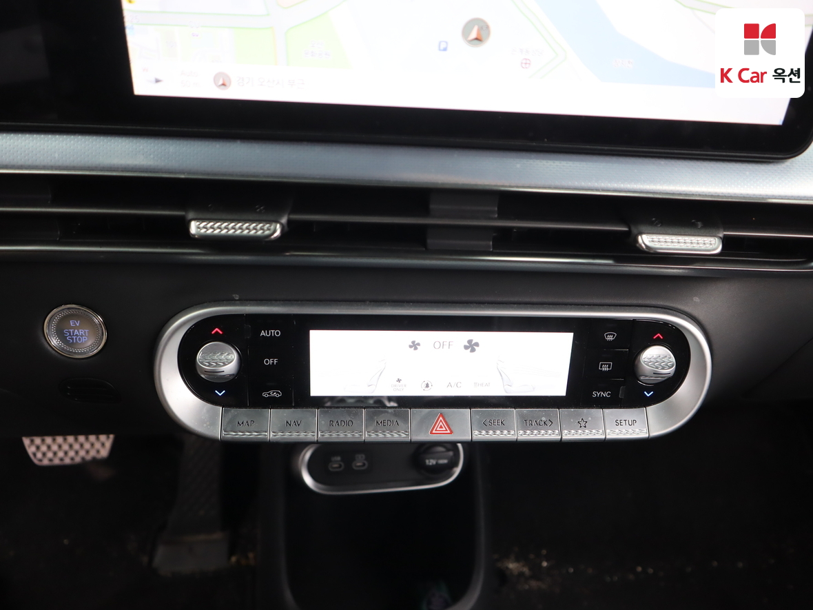 Genesis GV60 - 15