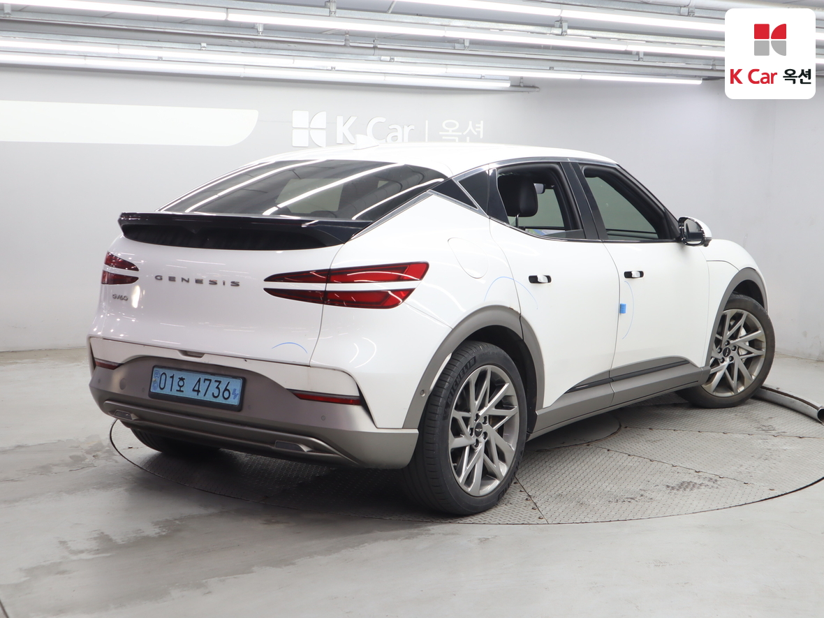 Genesis GV60 - 2