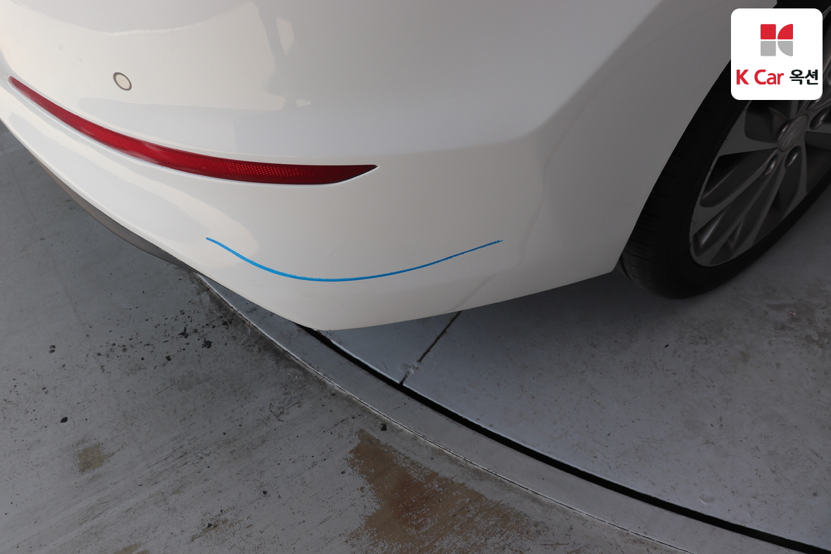 Hyundai Elantra 2018 - Image 36