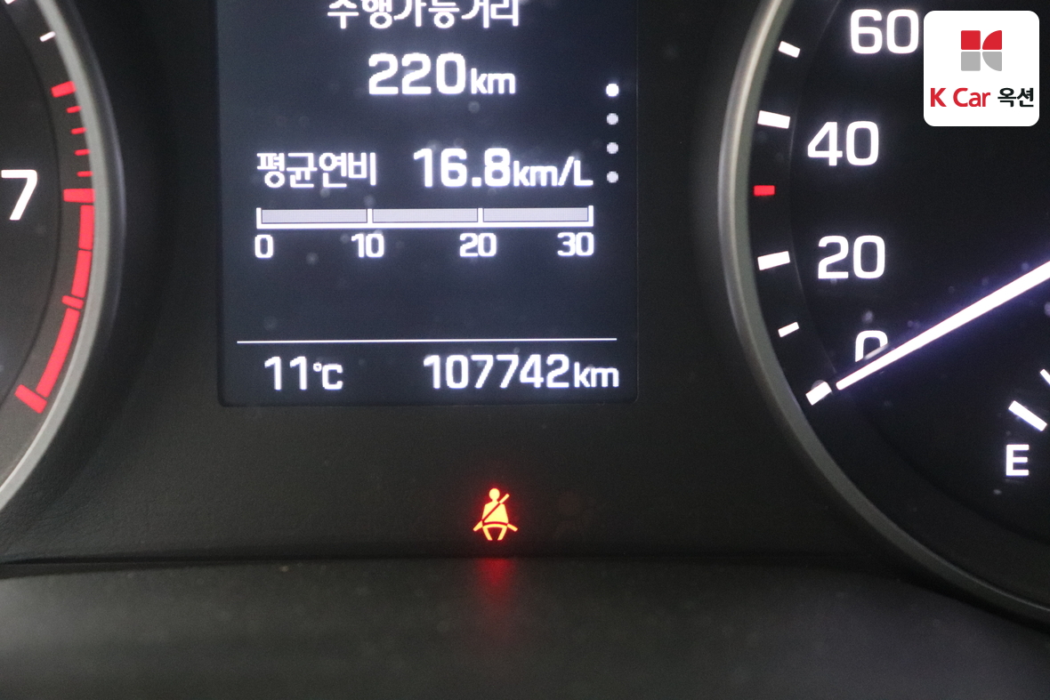 Hyundai Elantra 2018 - Image 4