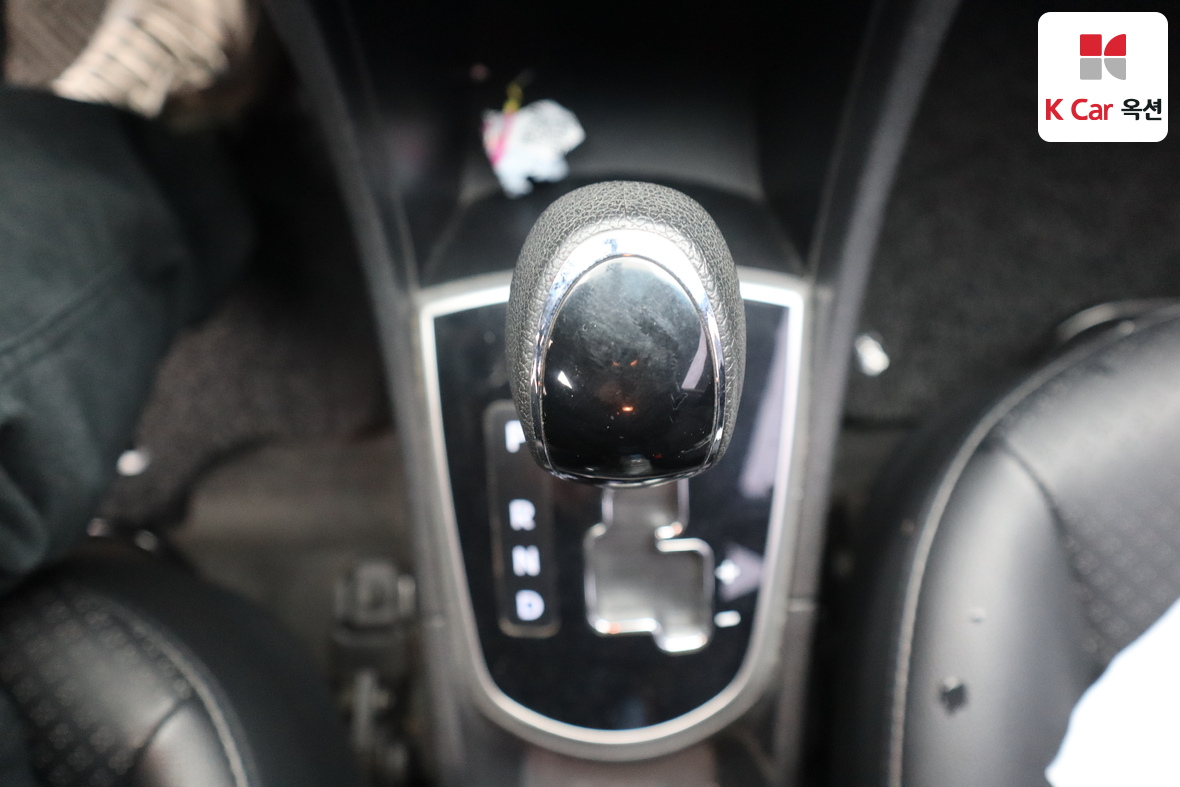 Hyundai Accent - 15