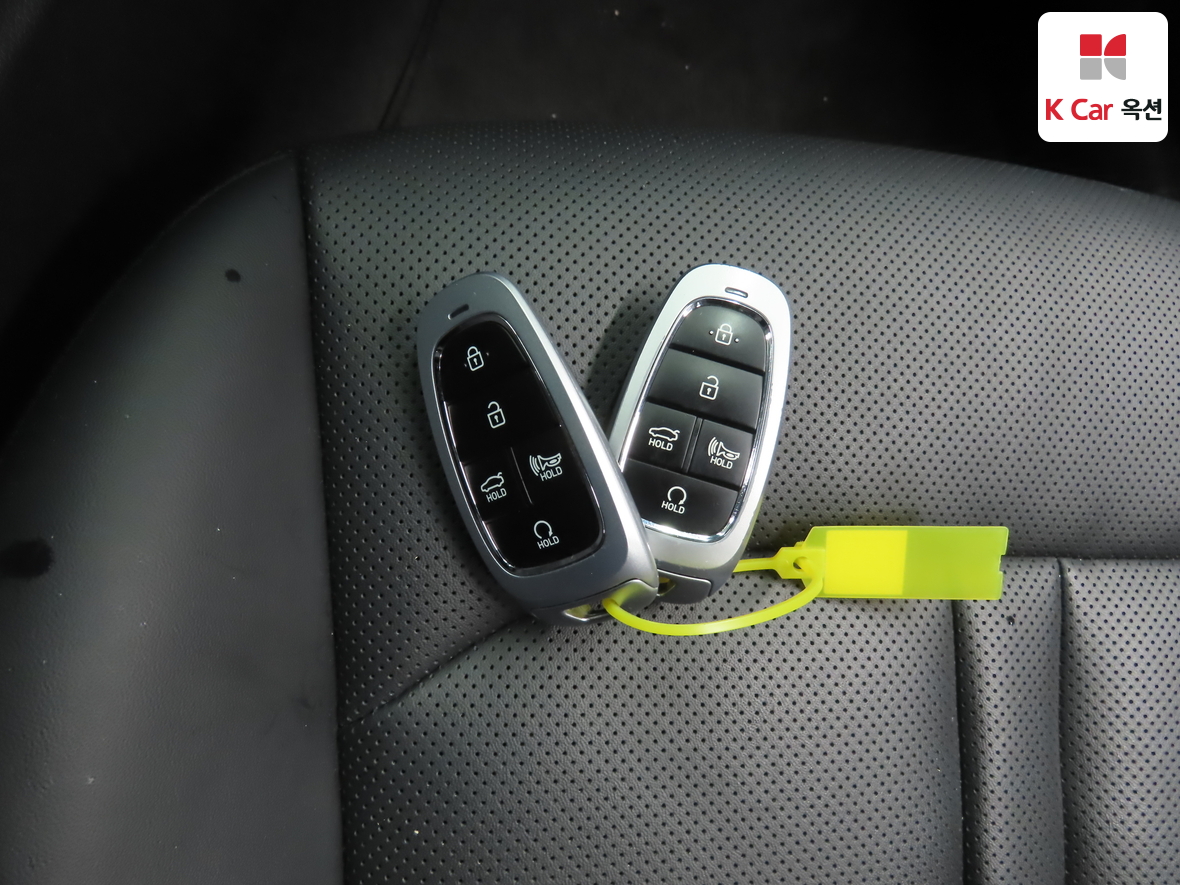 Hyundai Sonata 2022 - Image 17