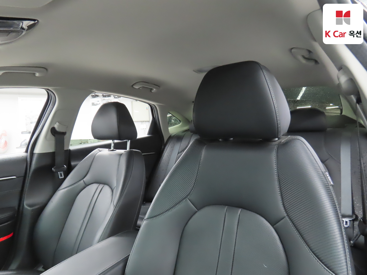 Hyundai Sonata 2022 - Image 19