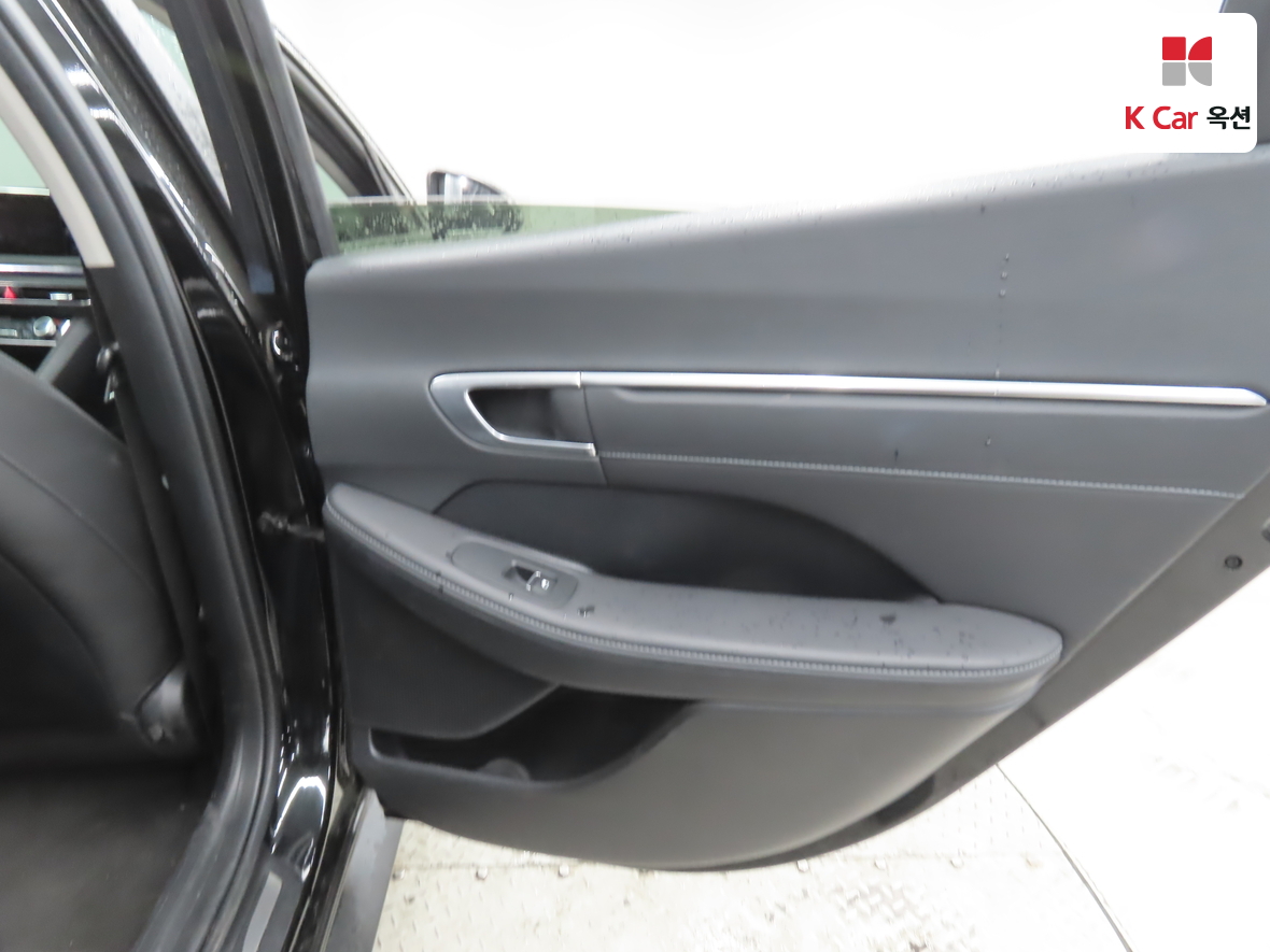 Hyundai Sonata 2022 - Image 26