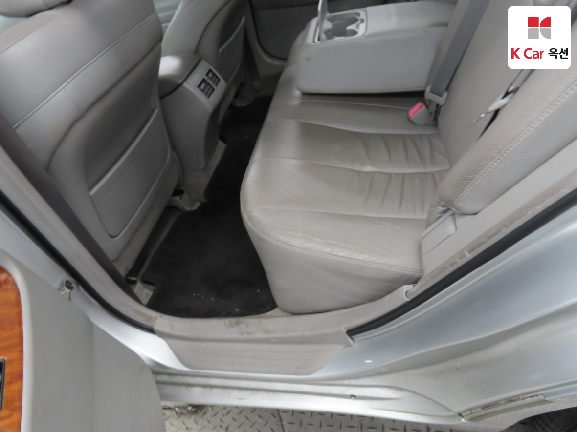 Toyota Camry - 26