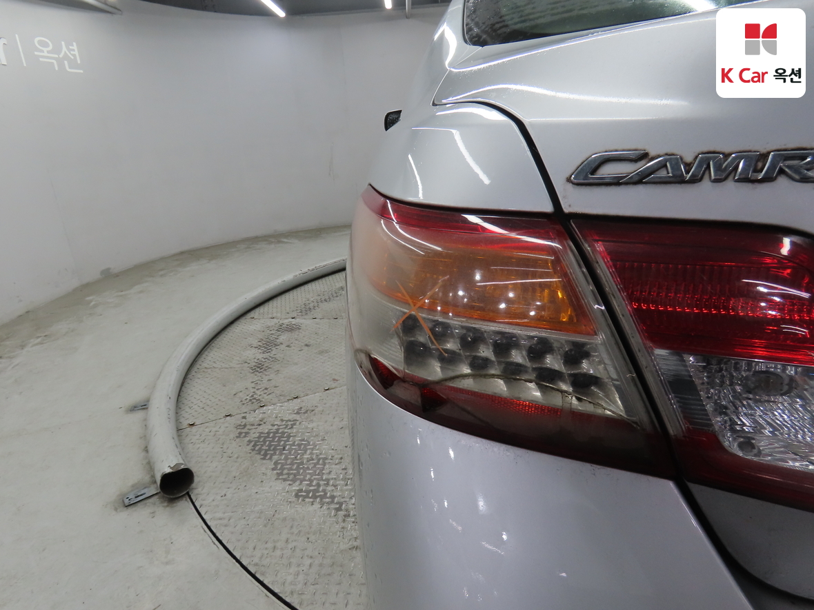 Toyota Camry - 40