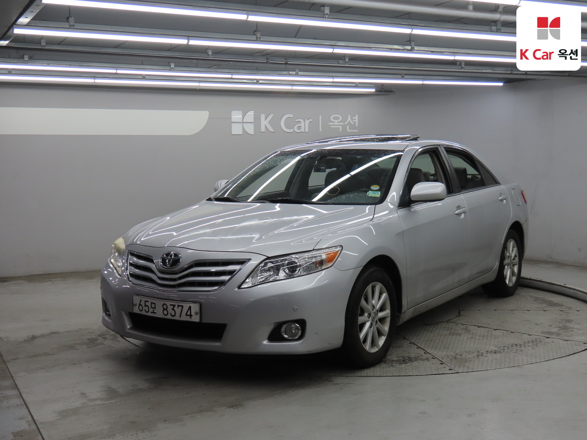 Toyota Camry - 1