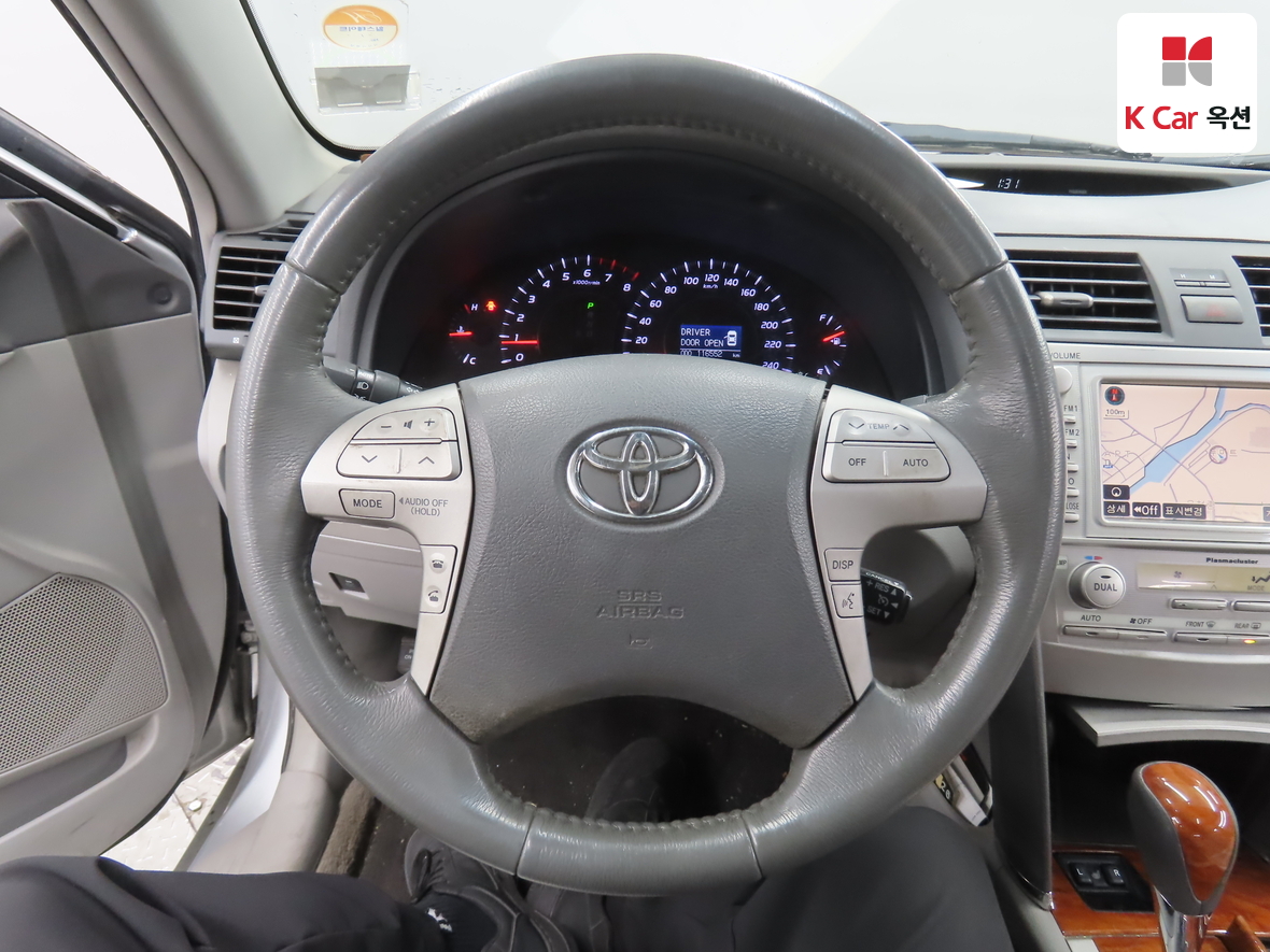 Toyota Camry - 10