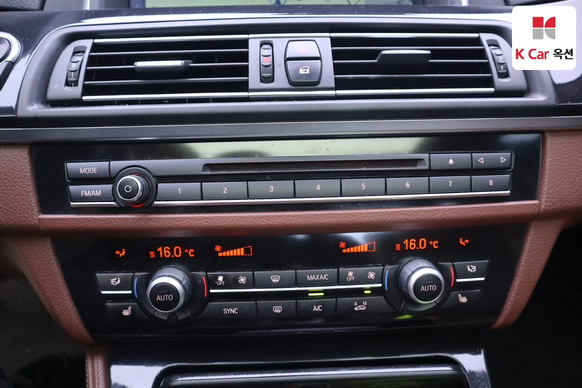 BMW 5 시리즈 2014 - 이미지 15