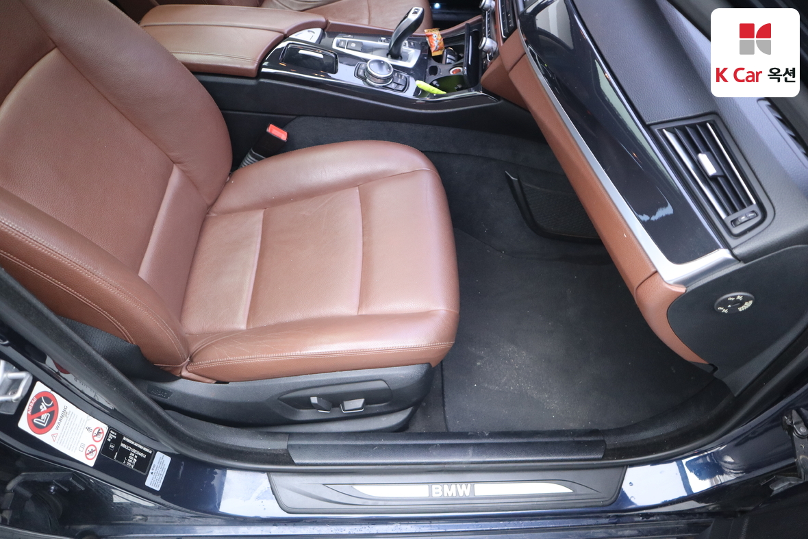 BMW 5 시리즈 2014 - 이미지 34