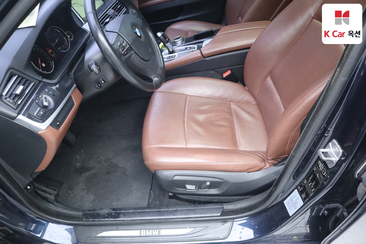 BMW 5 시리즈 2014 - 이미지 21