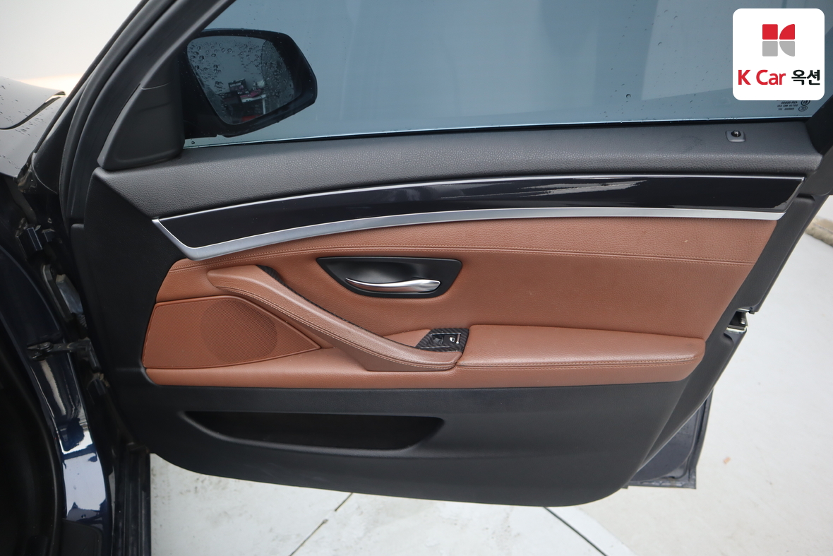 BMW 5 시리즈 2014 - 이미지 33