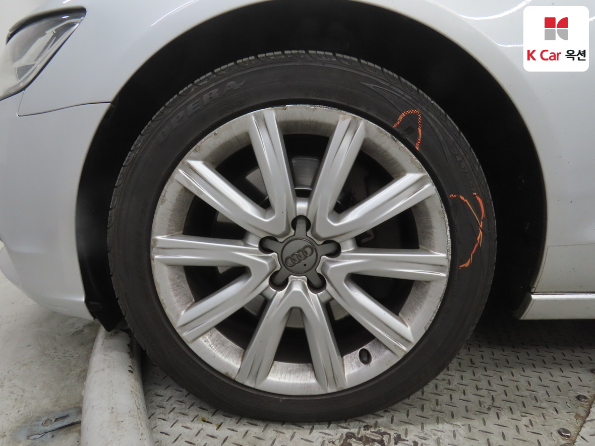 Audi A6 - 45