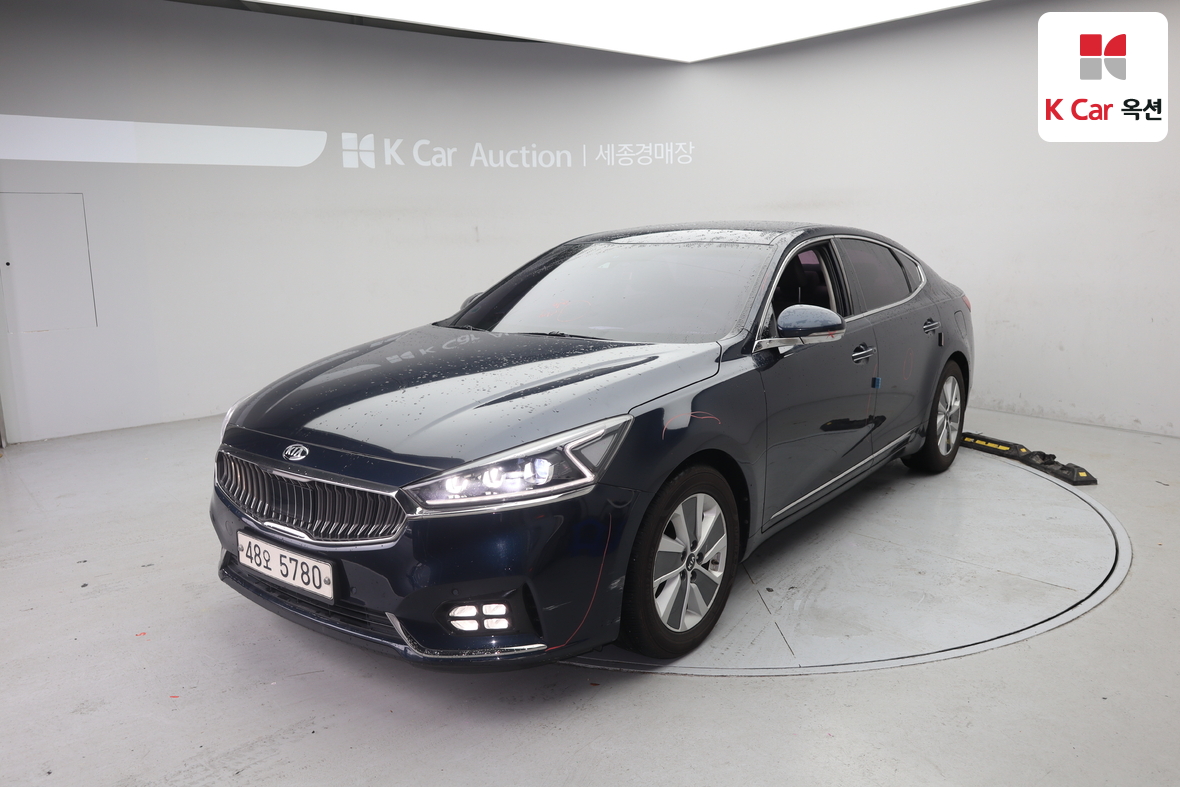 Kia K7 - 1