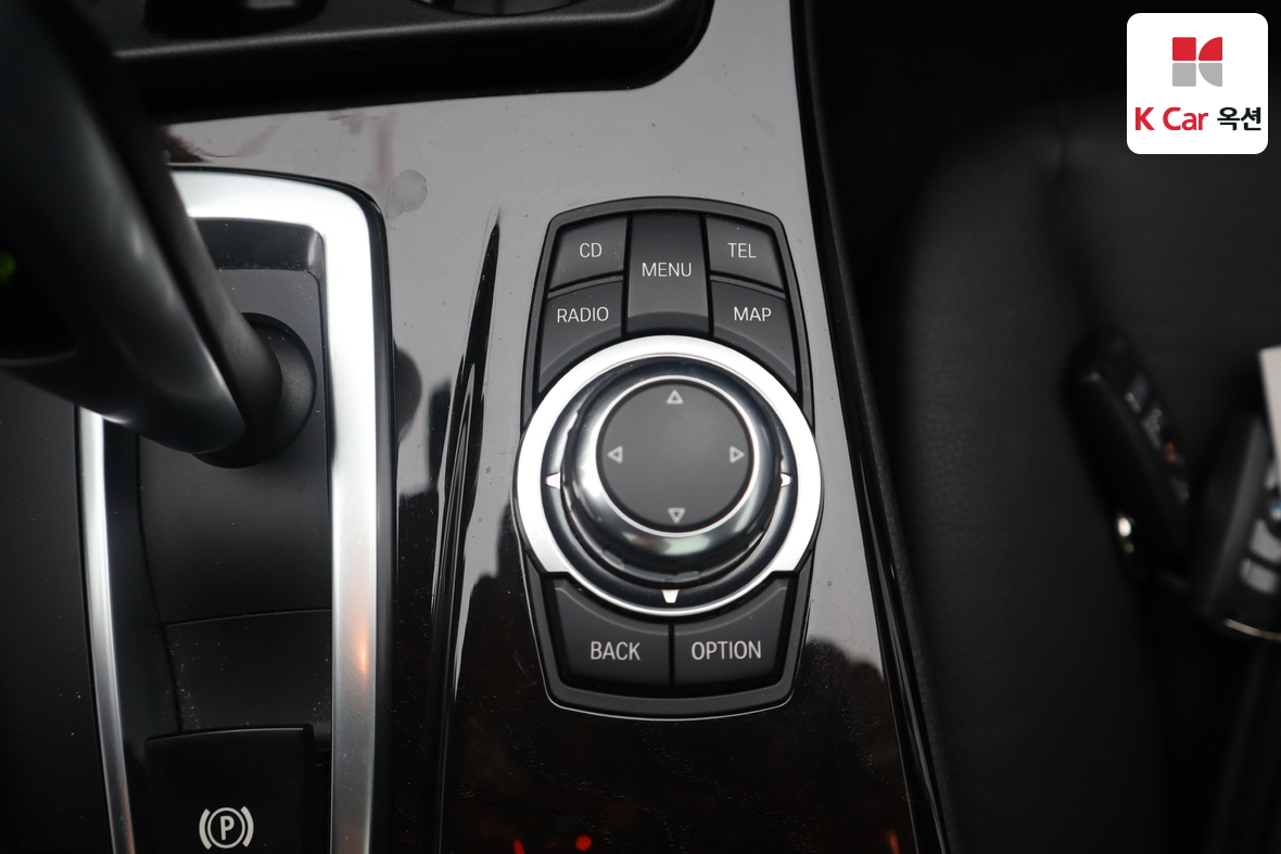 BMW 5 Series - 18